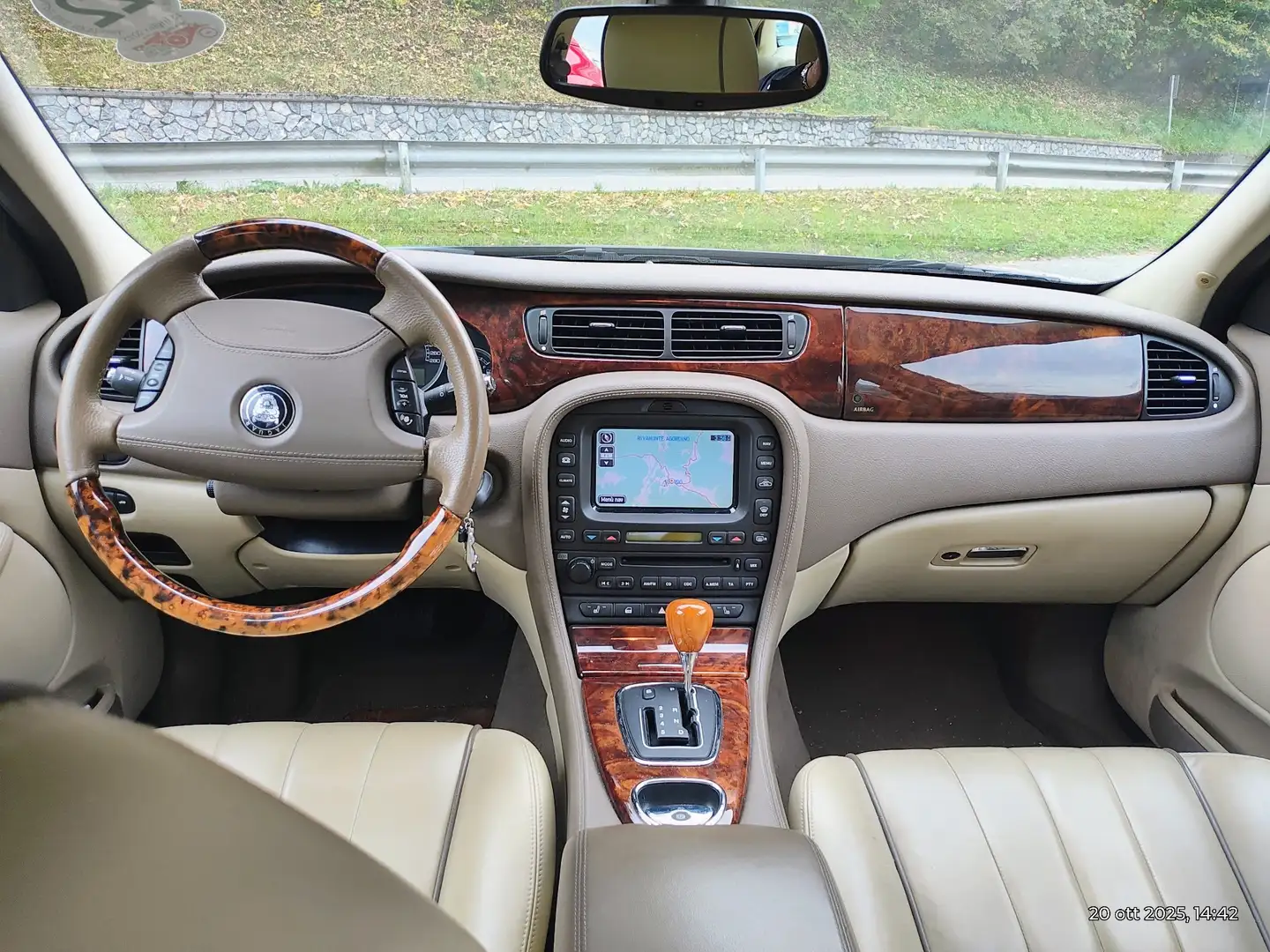 Jaguar S-Type 2.7 V6 D EXECU AUTOMAT. cambio motore km. 190000 Nero - 1