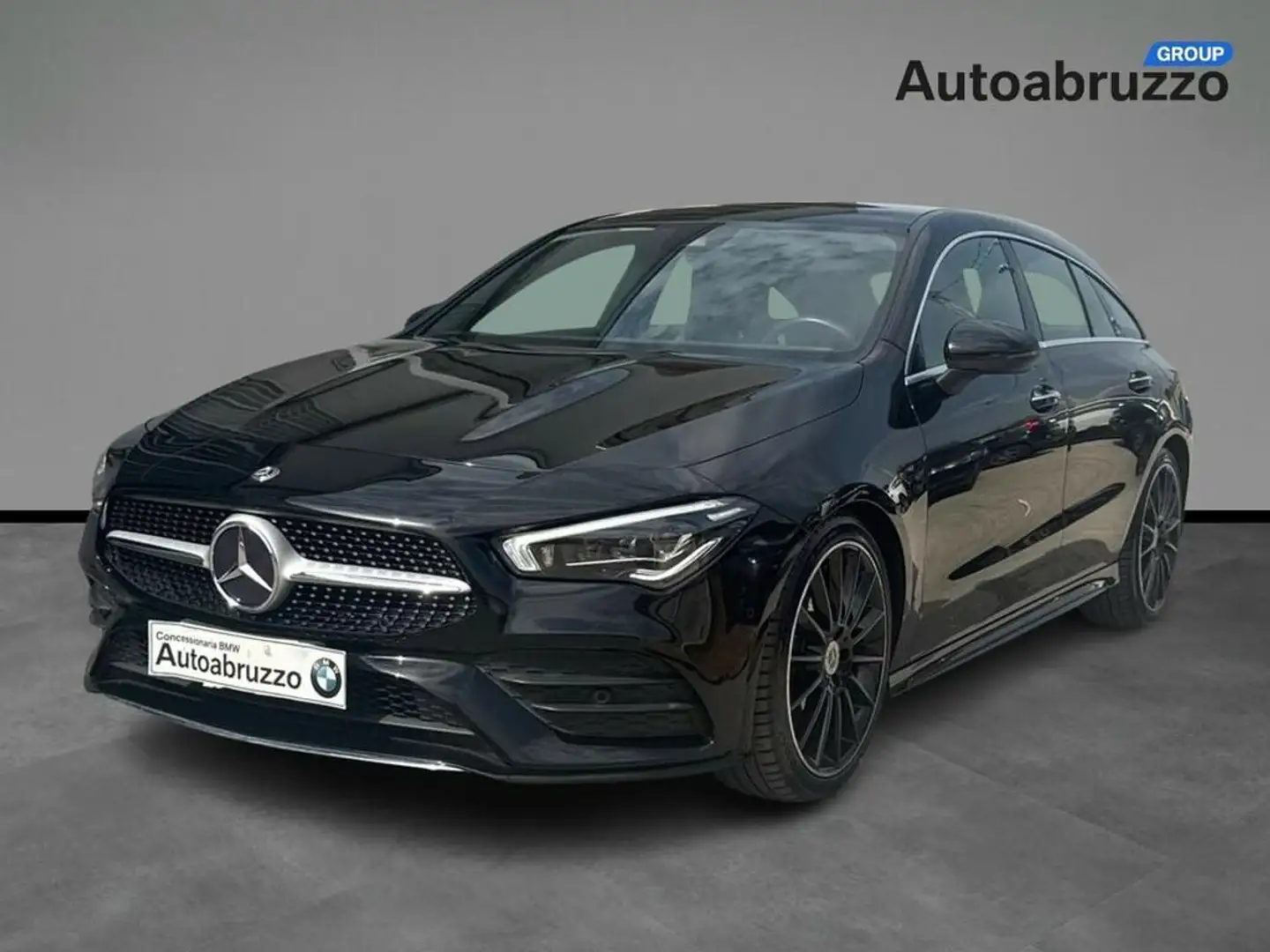 Mercedes-Benz CLA 200 Shooting Brake d Night edition 4matic auto Czarny - 1