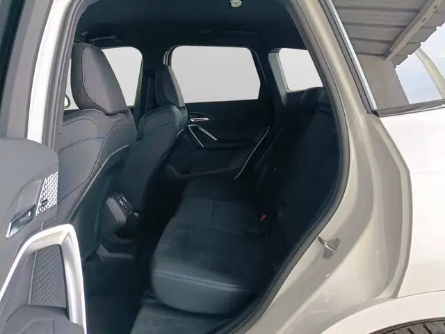 BMW X1 view 9