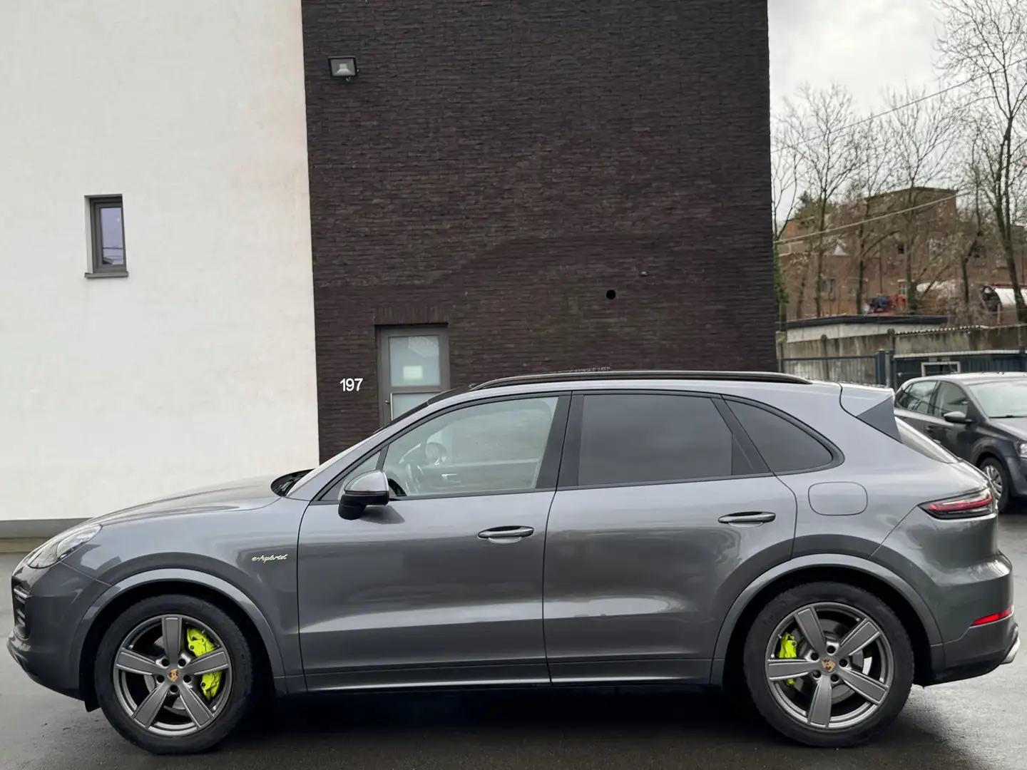 Porsche Cayenne 3.0 Turbo V6 Tiptronic S//CUIR//RED//FULL FULL// Grijs - 2