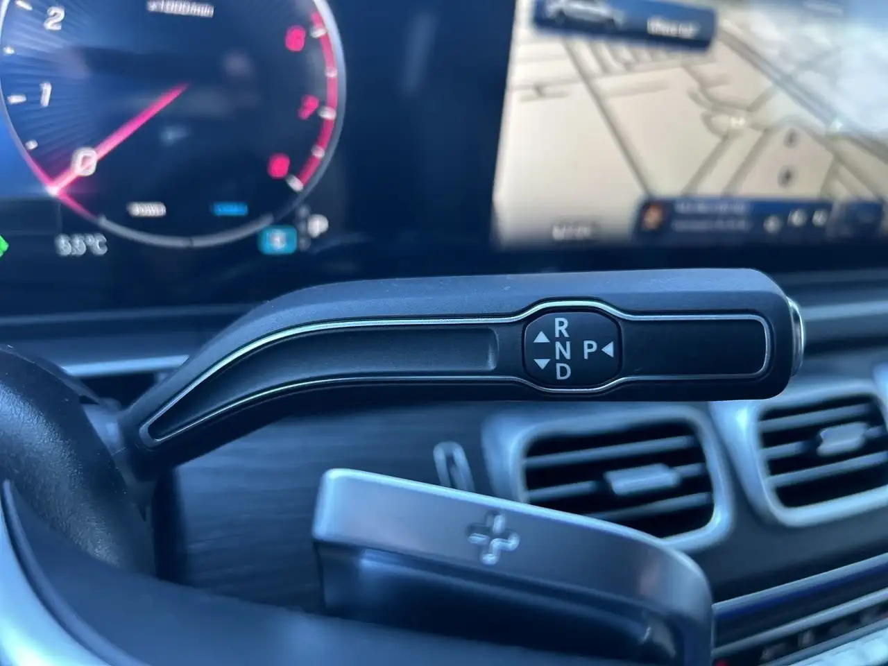 Mercedes-Benz GLE снимка Mercedes-Benz GLE