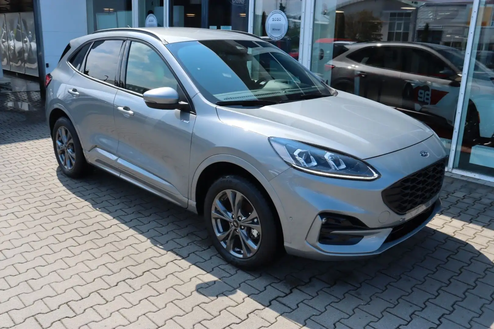 Ford Kuga ST-Line X 2.5 PHEV ACC LED B&O 4,99% FIN* Stříbrná - 2