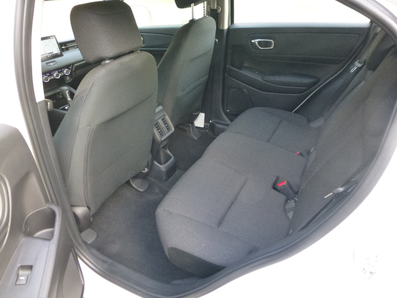 Honda HR-V 1,5 i-MMD Hybrid Elegance Navi LED PDC — photo 13