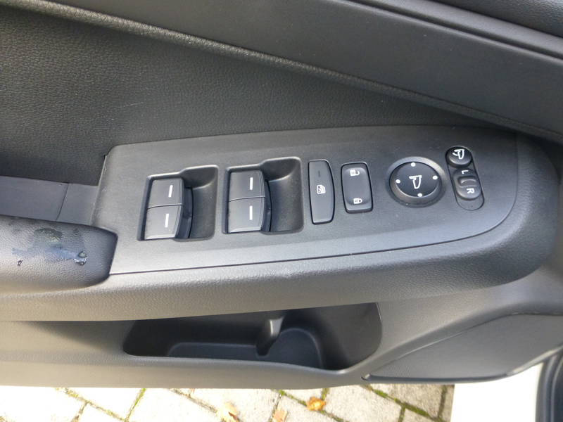 Honda HR-V 1,5 i-MMD Hybrid Elegance Navi LED PDC — photo 6