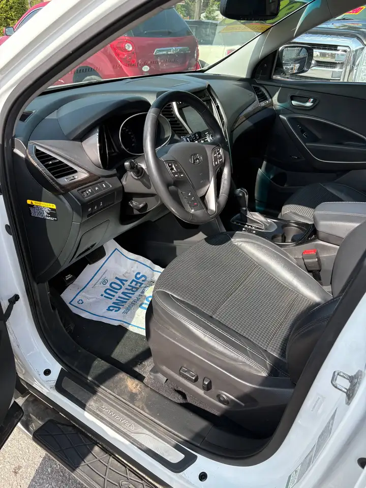 Hyundai SANTA FE снимка Hyundai SANTA FE