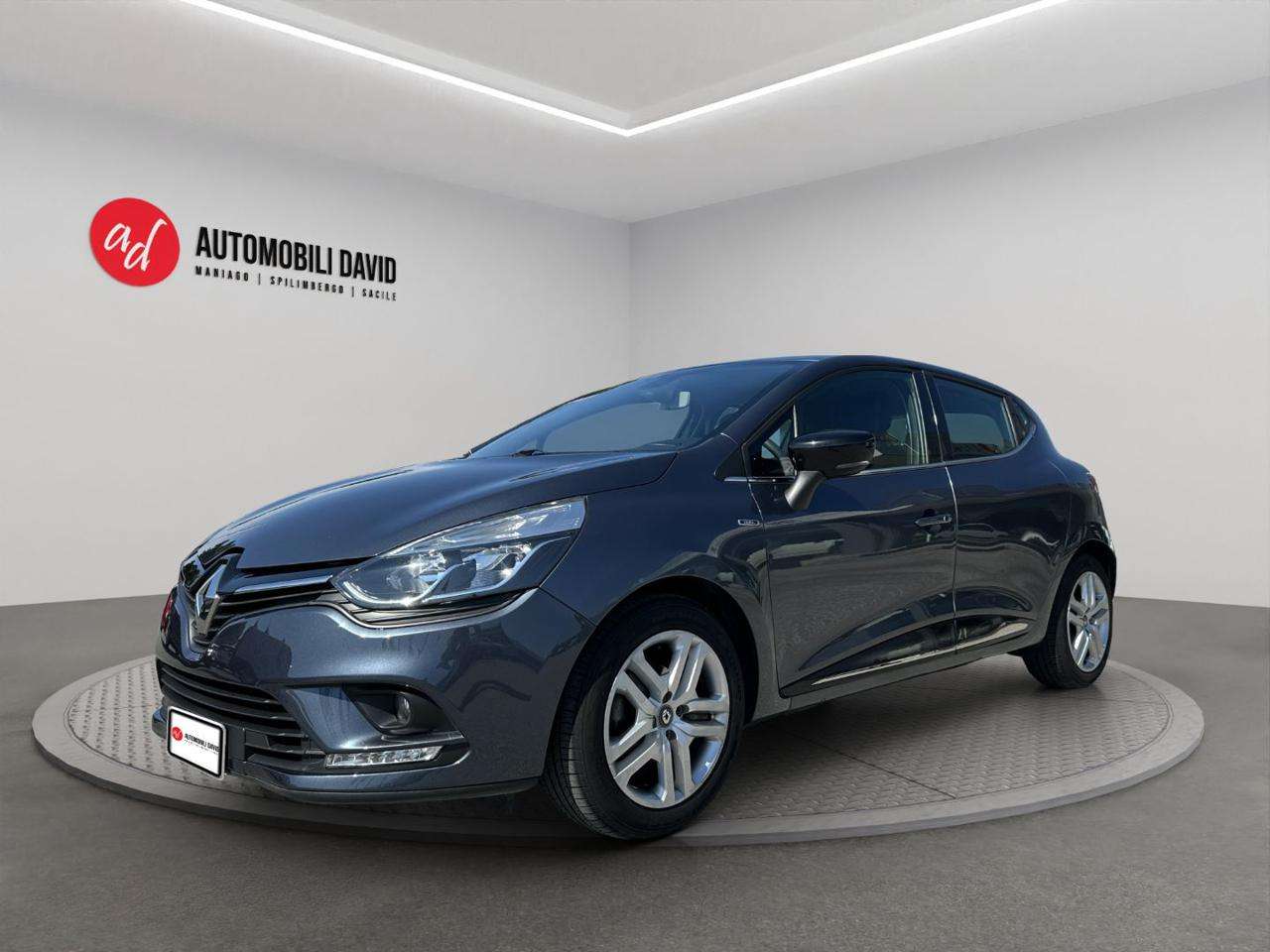 Renault Clio dCi 8V 90 CV 5 porte Duel