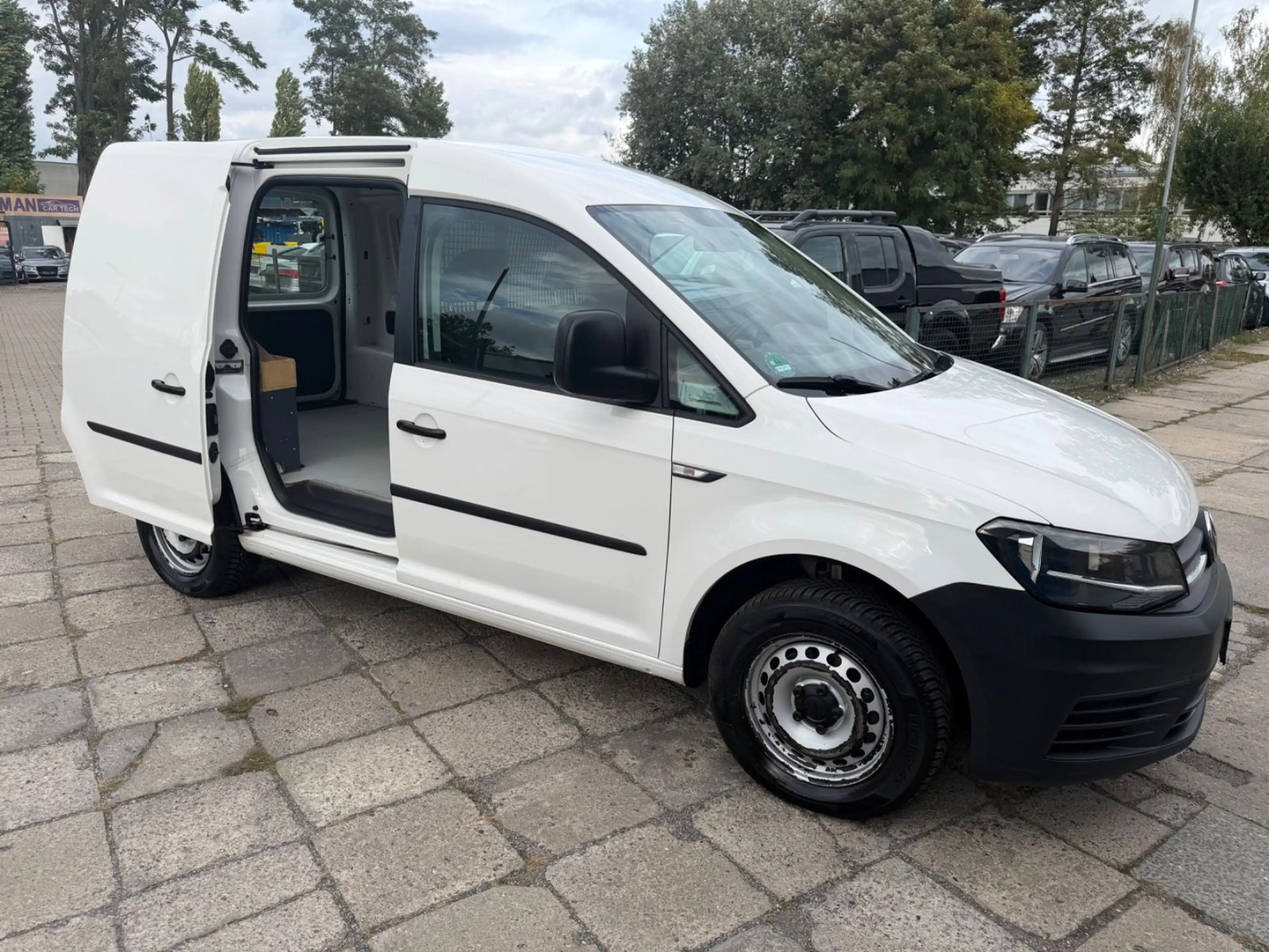 Volkswagen Caddy Kasten*SCHECKHEFT*TOP AUSSTATTUNG*PDC*TEMP — photo 2