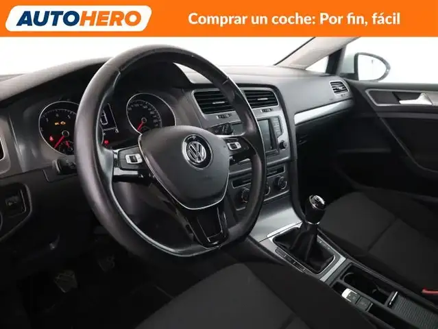 Volkswagen Golf view 12