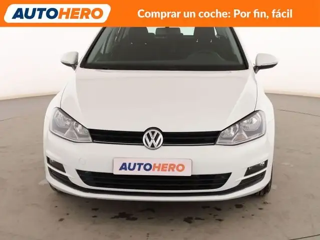 Volkswagen Golf view 9