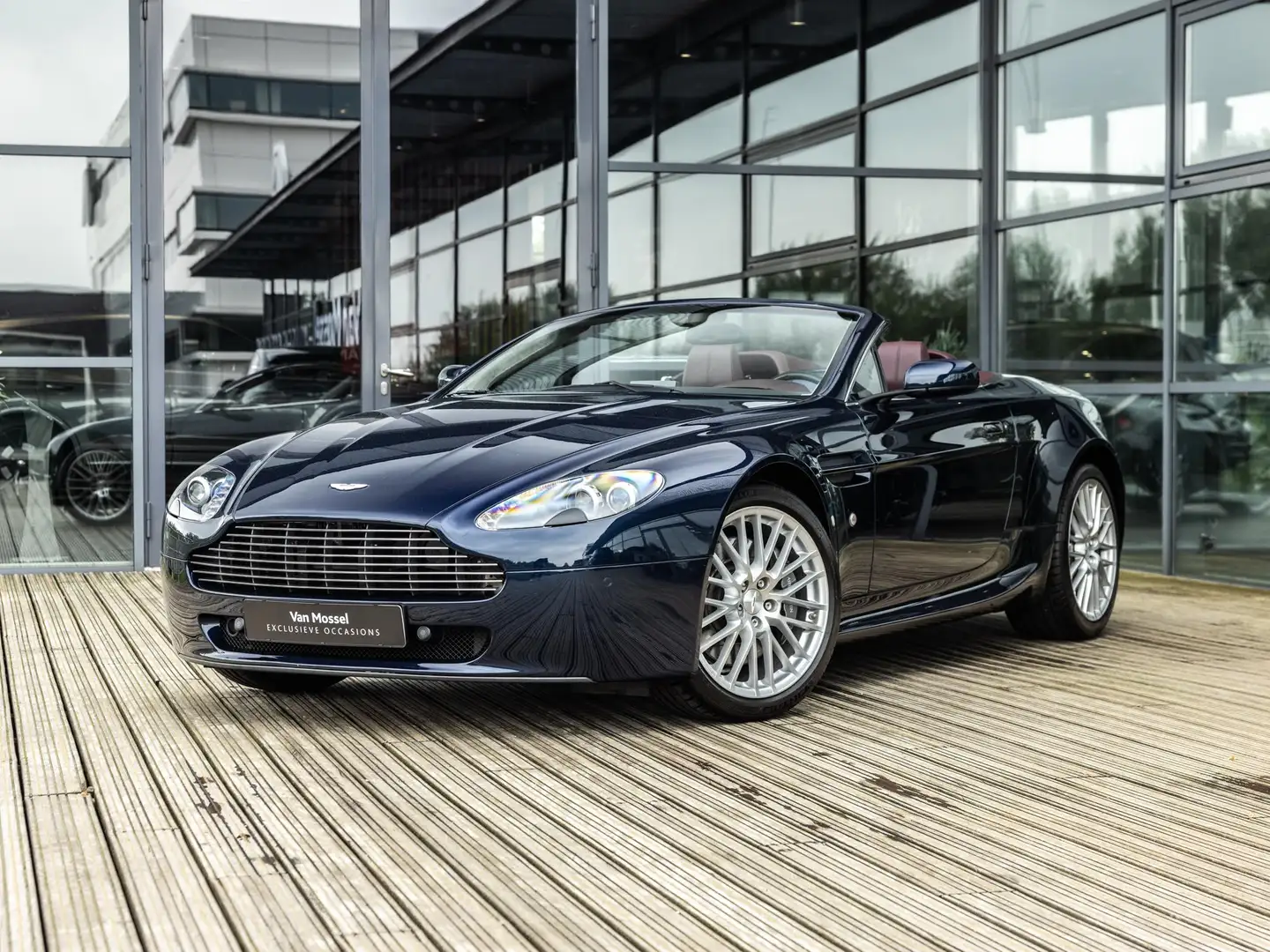 Aston Martin Vantage V8 Roadster 4.7 V8 Sportshift | ASTON MARTIN DEALE Blu/Azzurro - 2