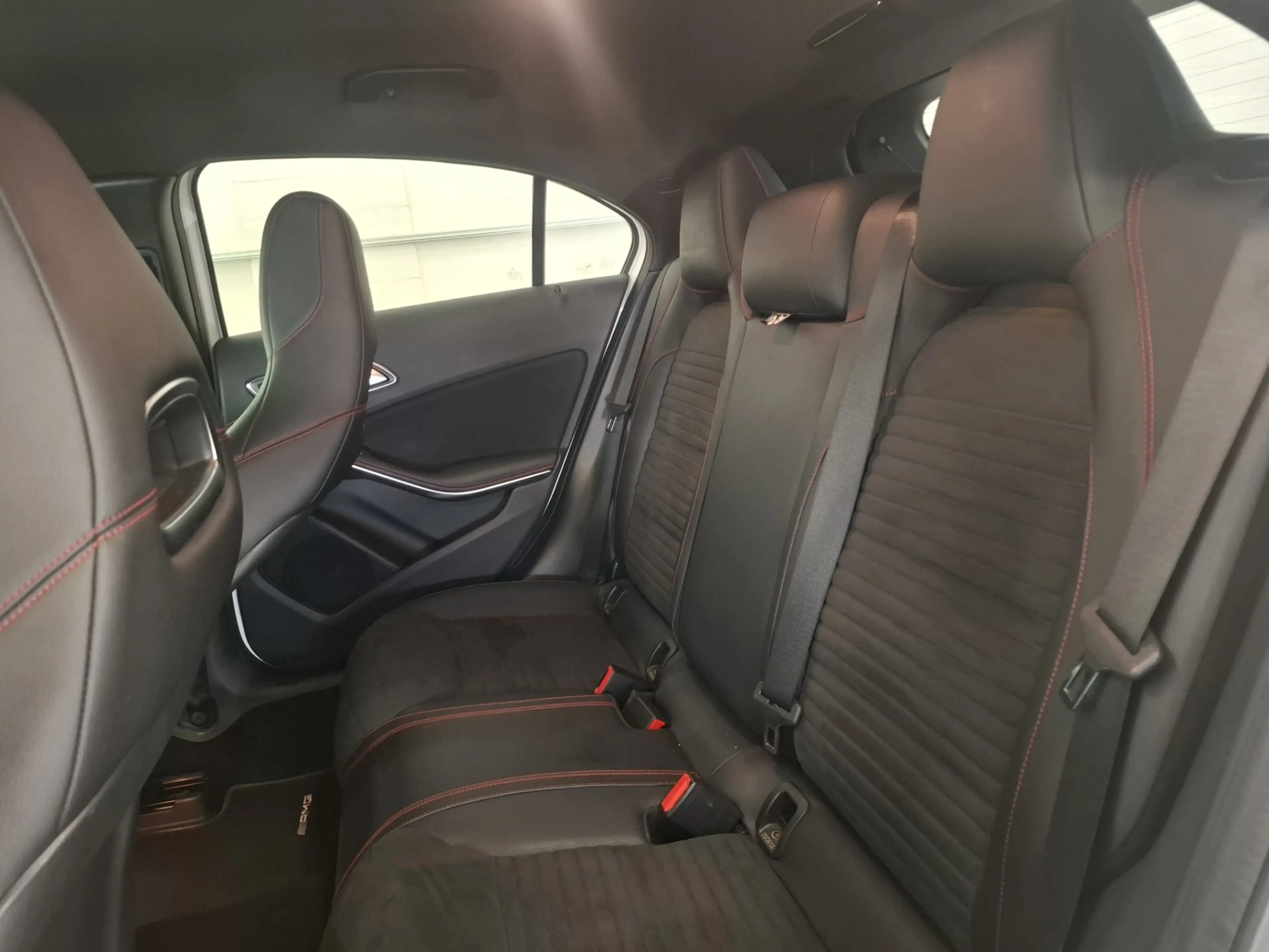 Mercedes-Benz A 180 AMG Night Edition Plus Camera Xenon LED Leder Mooi — photo 9
