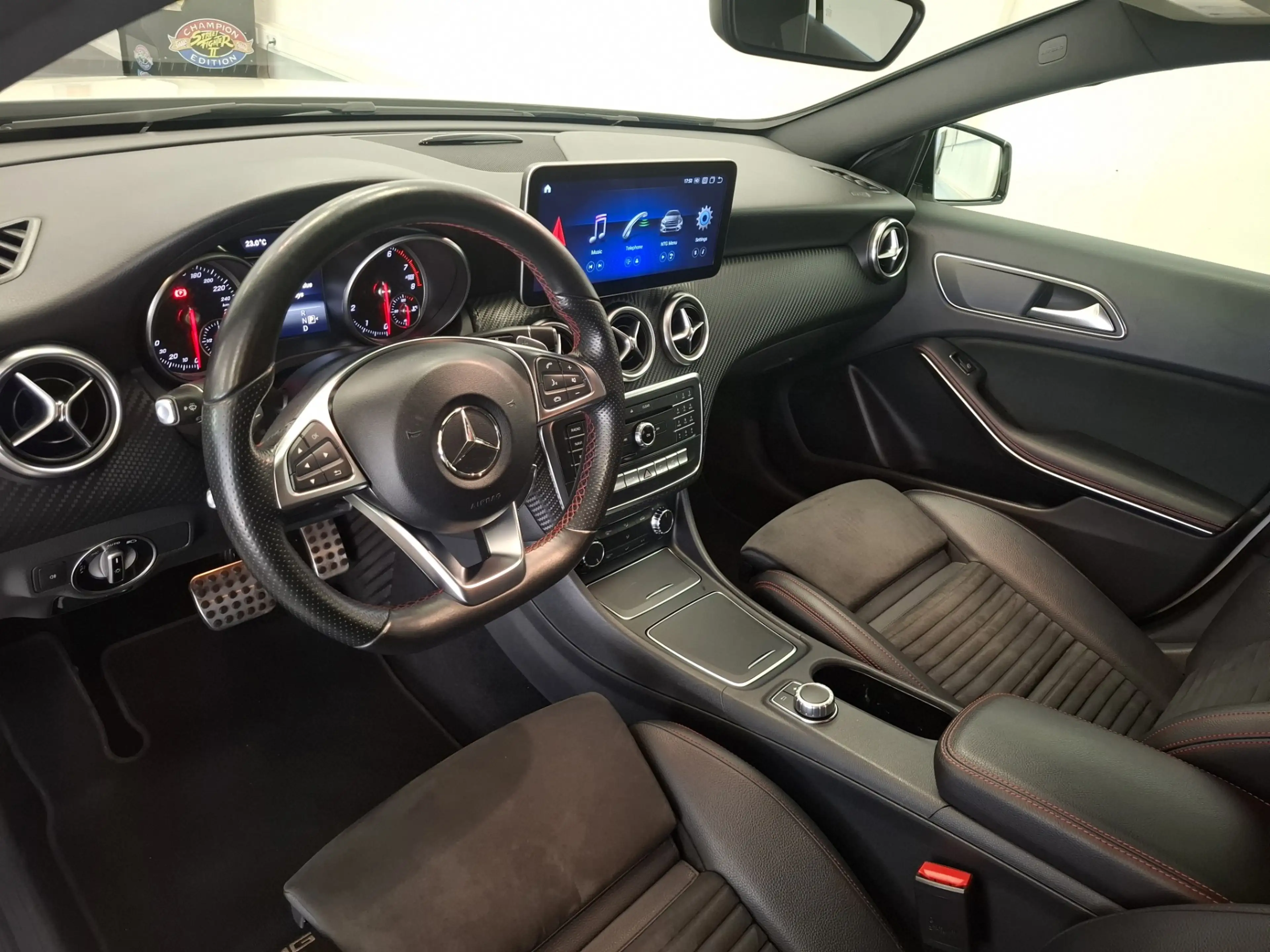 Mercedes-Benz A 180 AMG Night Edition Plus Camera Xenon LED Leder Mooi — photo 7
