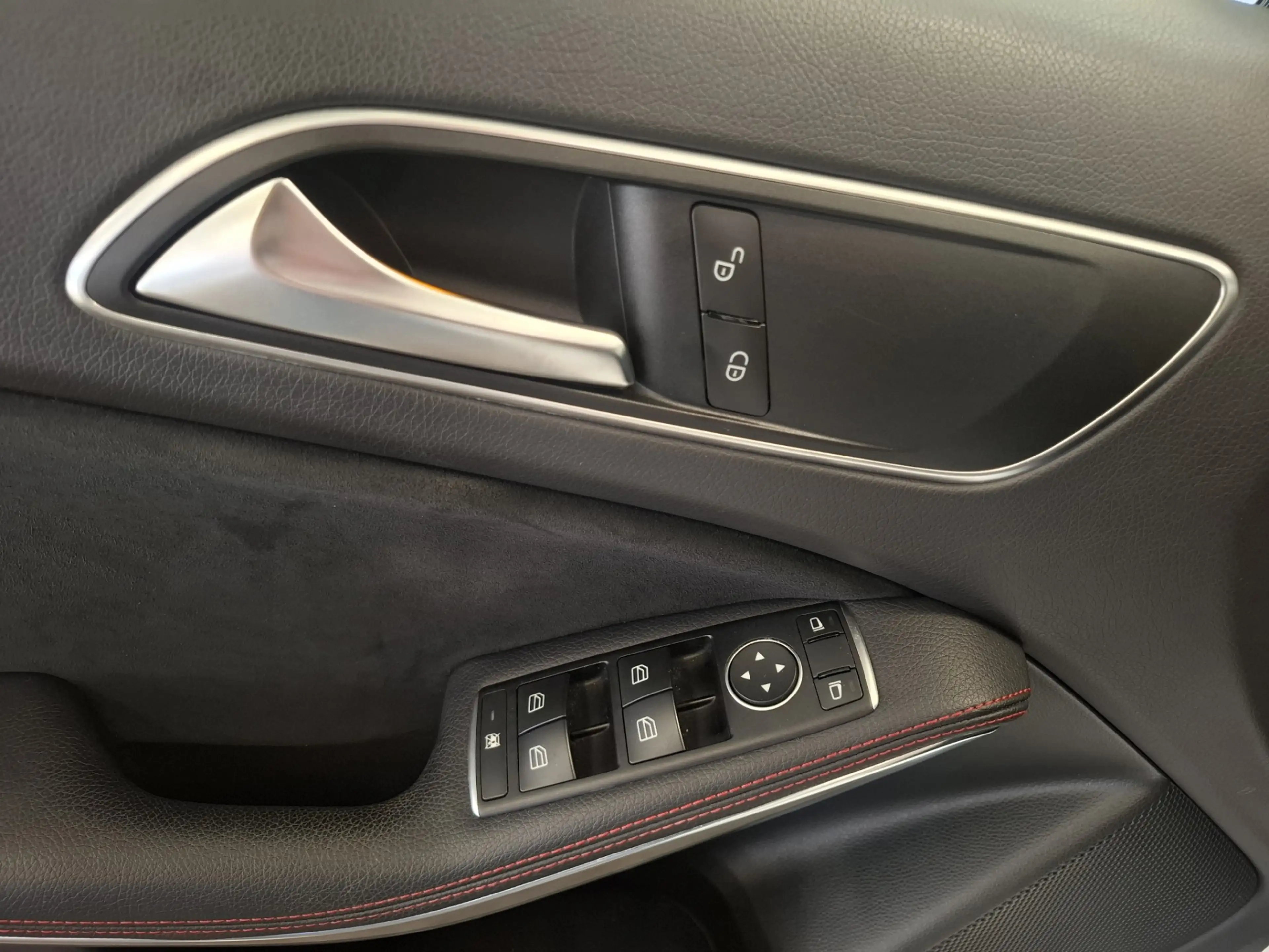 Mercedes-Benz A 180 AMG Night Edition Plus Camera Xenon LED Leder Mooi — photo 10