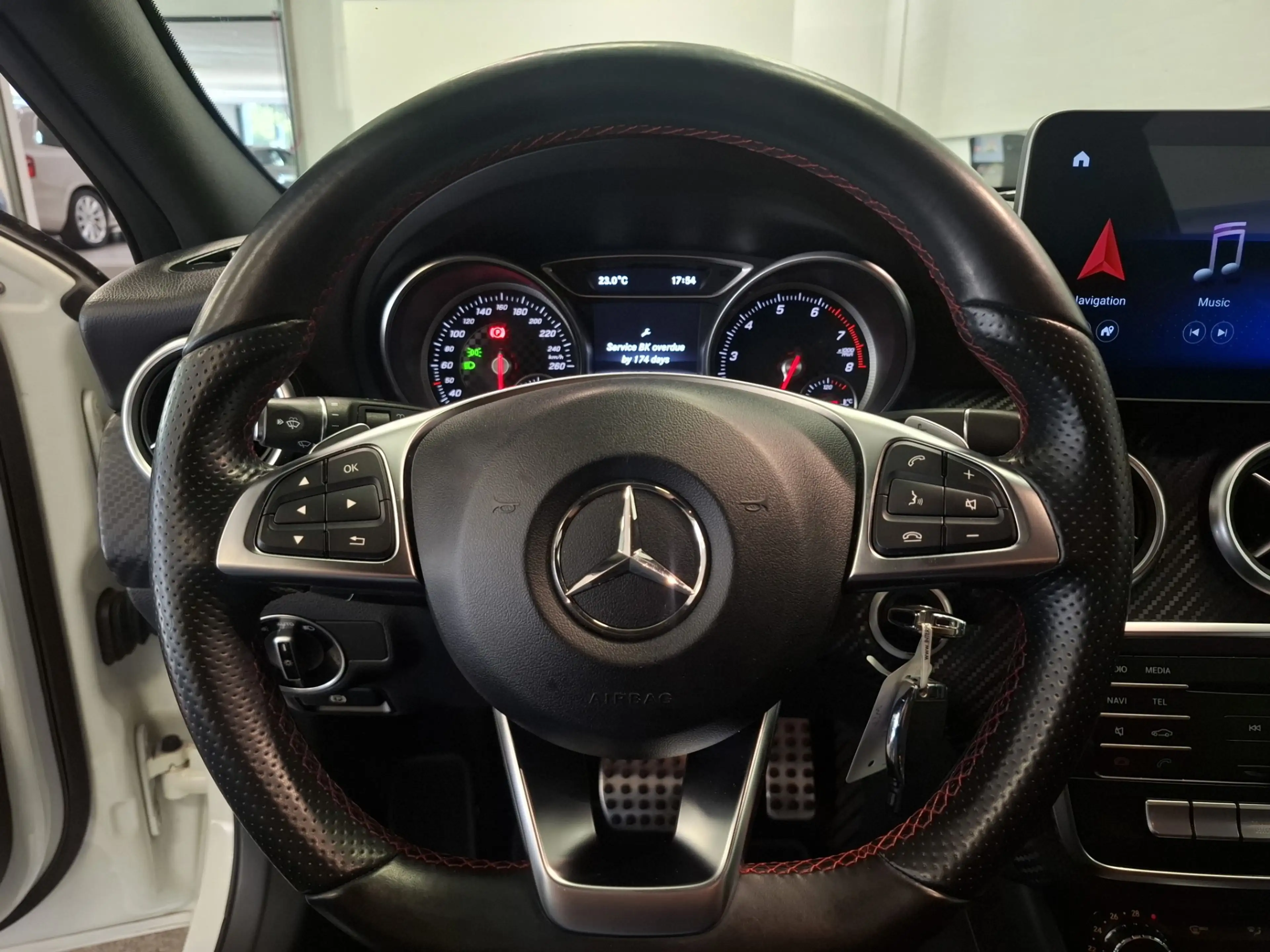 Mercedes-Benz A 180 AMG Night Edition Plus Camera Xenon LED Leder Mooi — photo 13