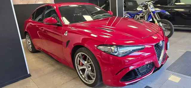 Alfa Romeo Giulia 2.9 t V6 Quadrifoglio 510cv auto-49836€+iva espos