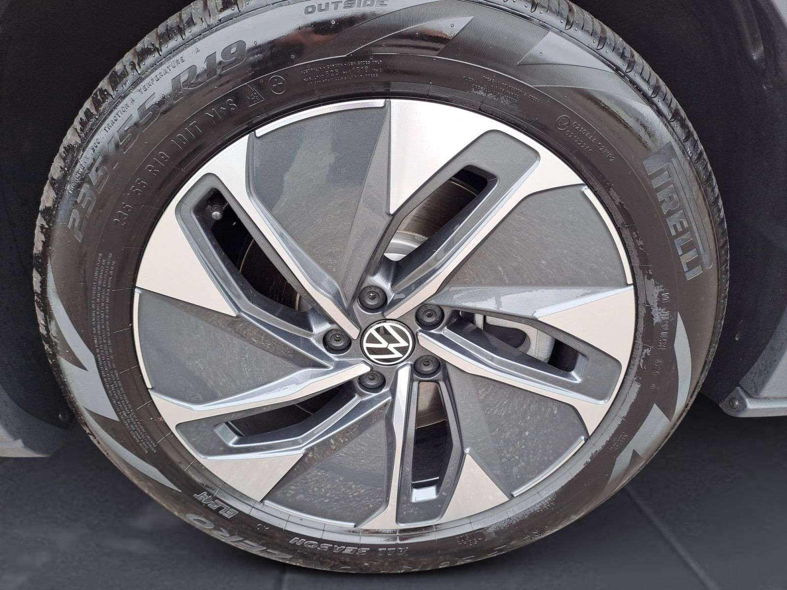 Volkswagen ID.5