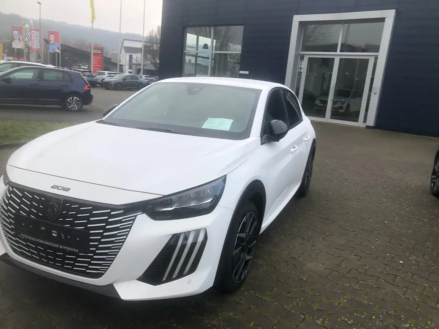 Peugeot 208 (e-) GT Weiß - 2