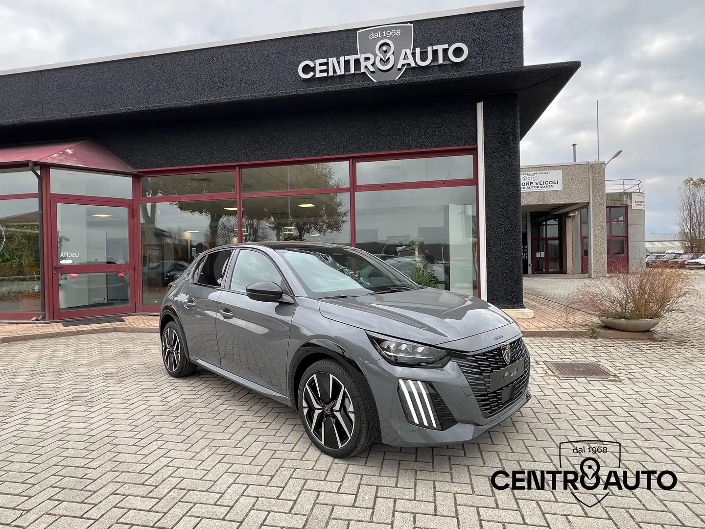 Peugeot 208 1.2 hybrid GT 110cv e-dcs 6 Grigio - 1