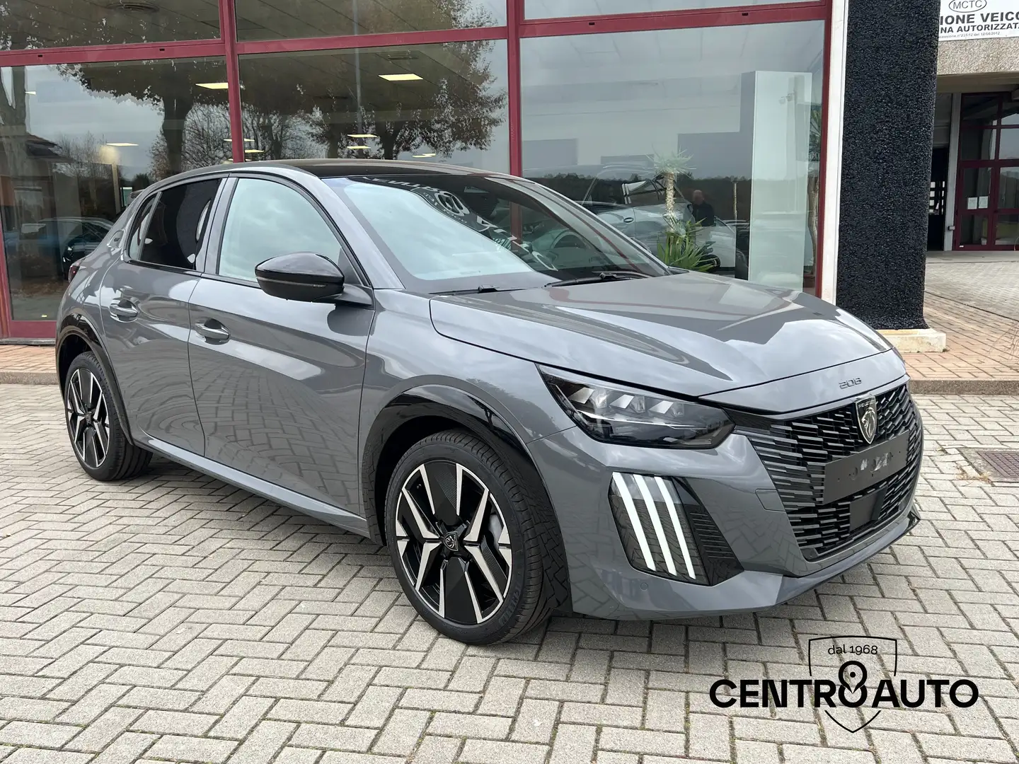Peugeot 208 1.2 hybrid GT 110cv e-dcs 6 Grigio - 2