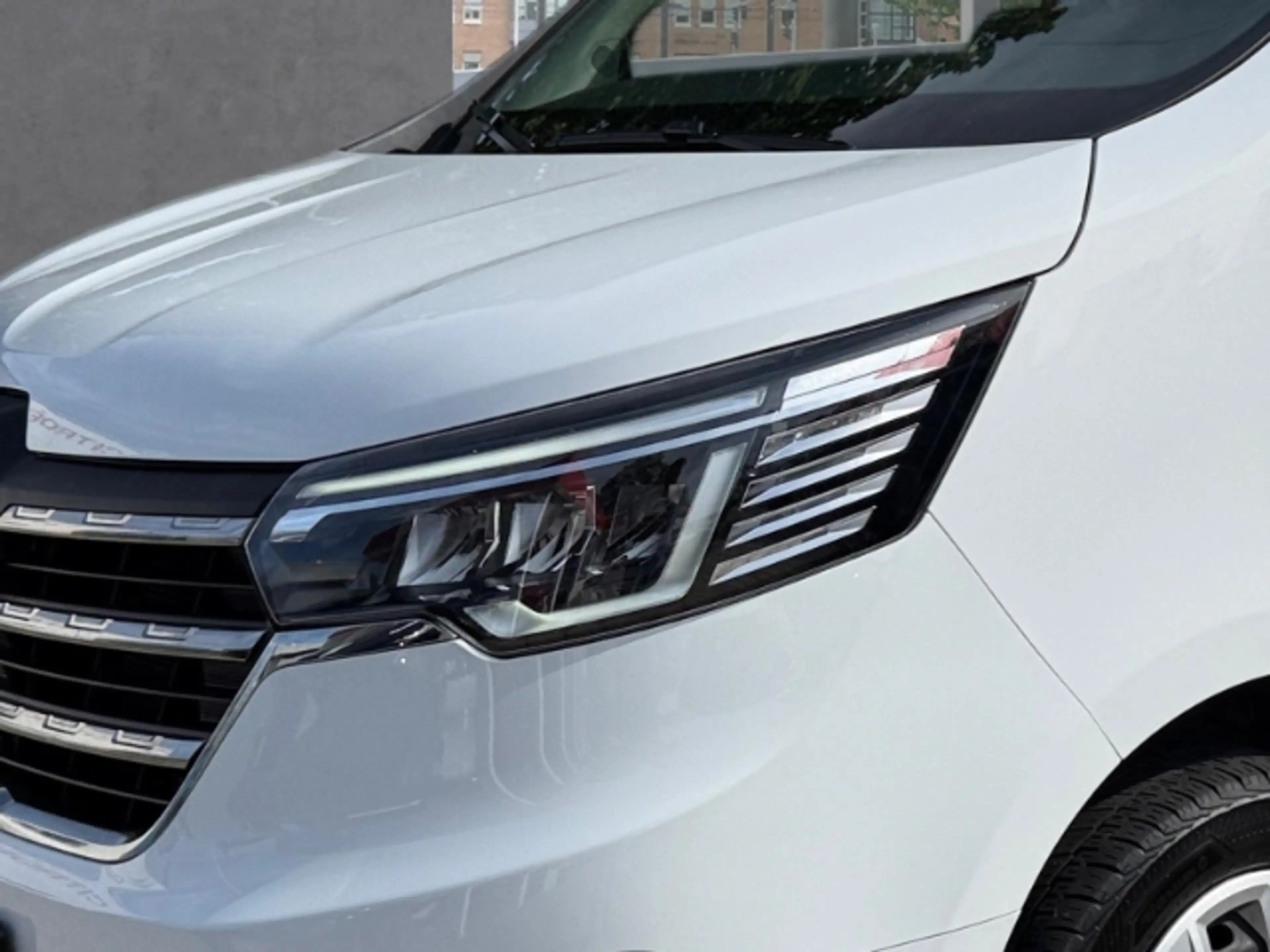 Renault Trafic Combi L2H1 3,0t Life +CARPLAY+KLIMA+SHZ+UVM+ — photo 5