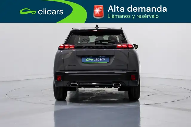 Peugeot 2008 view 4