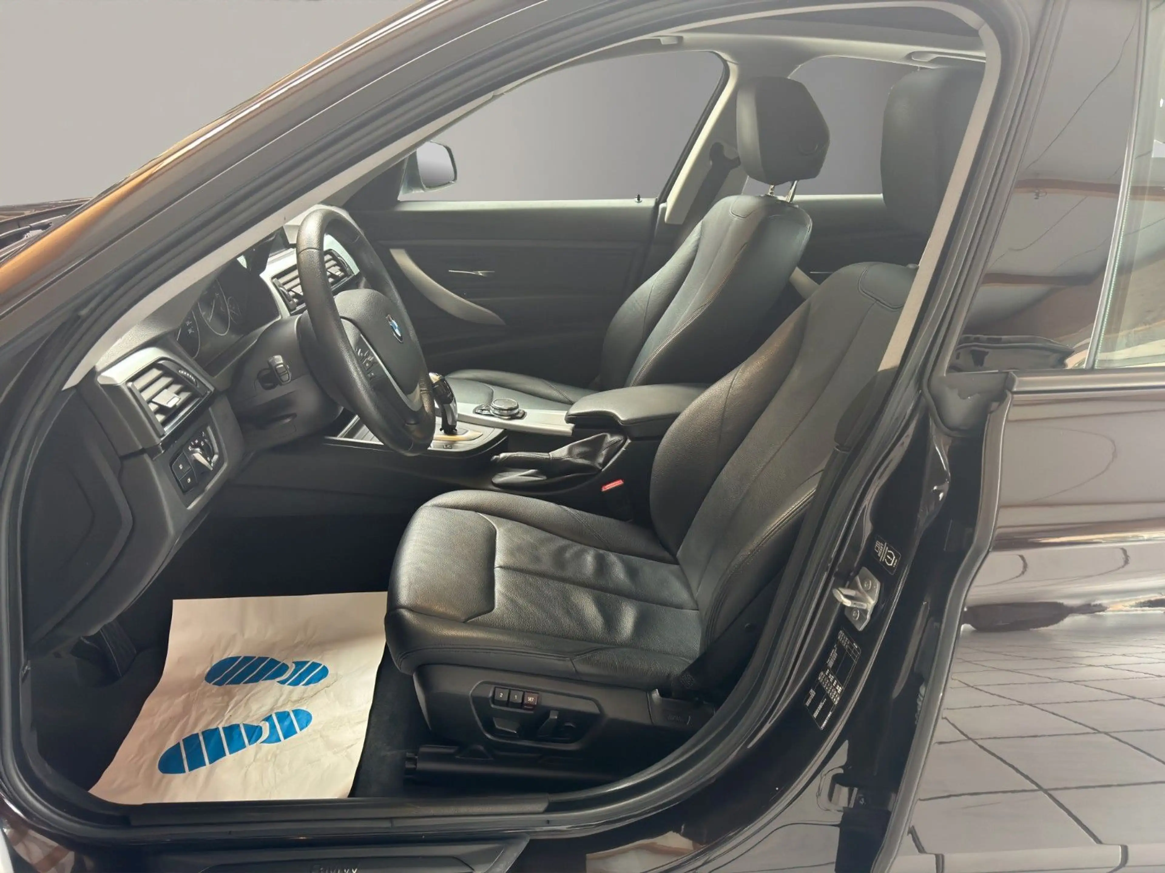 BMW 325 d Gran Turismo/HUD/MEMORY/UVM.. — photo 10