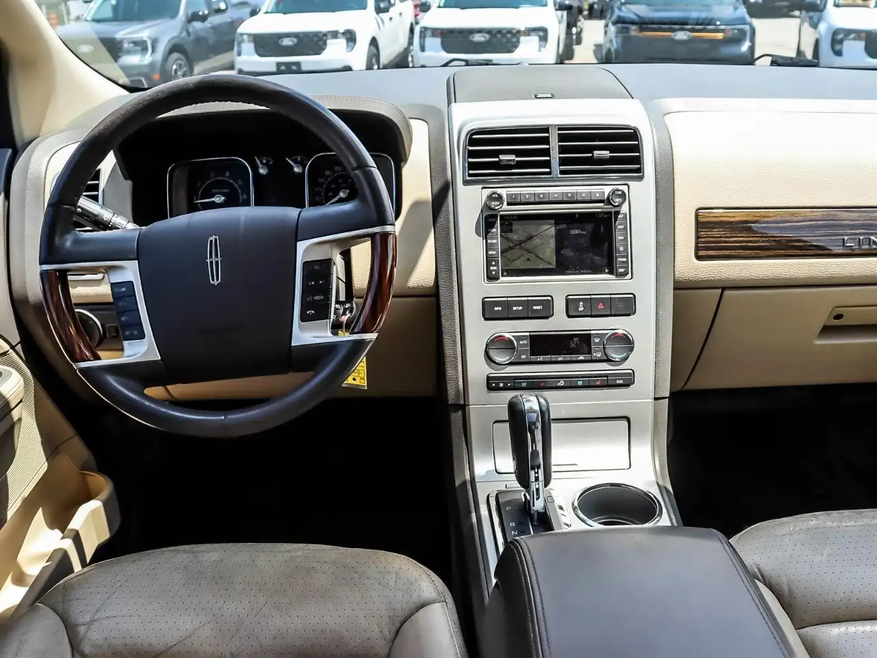 Lincoln MKX снимка Lincoln MKX