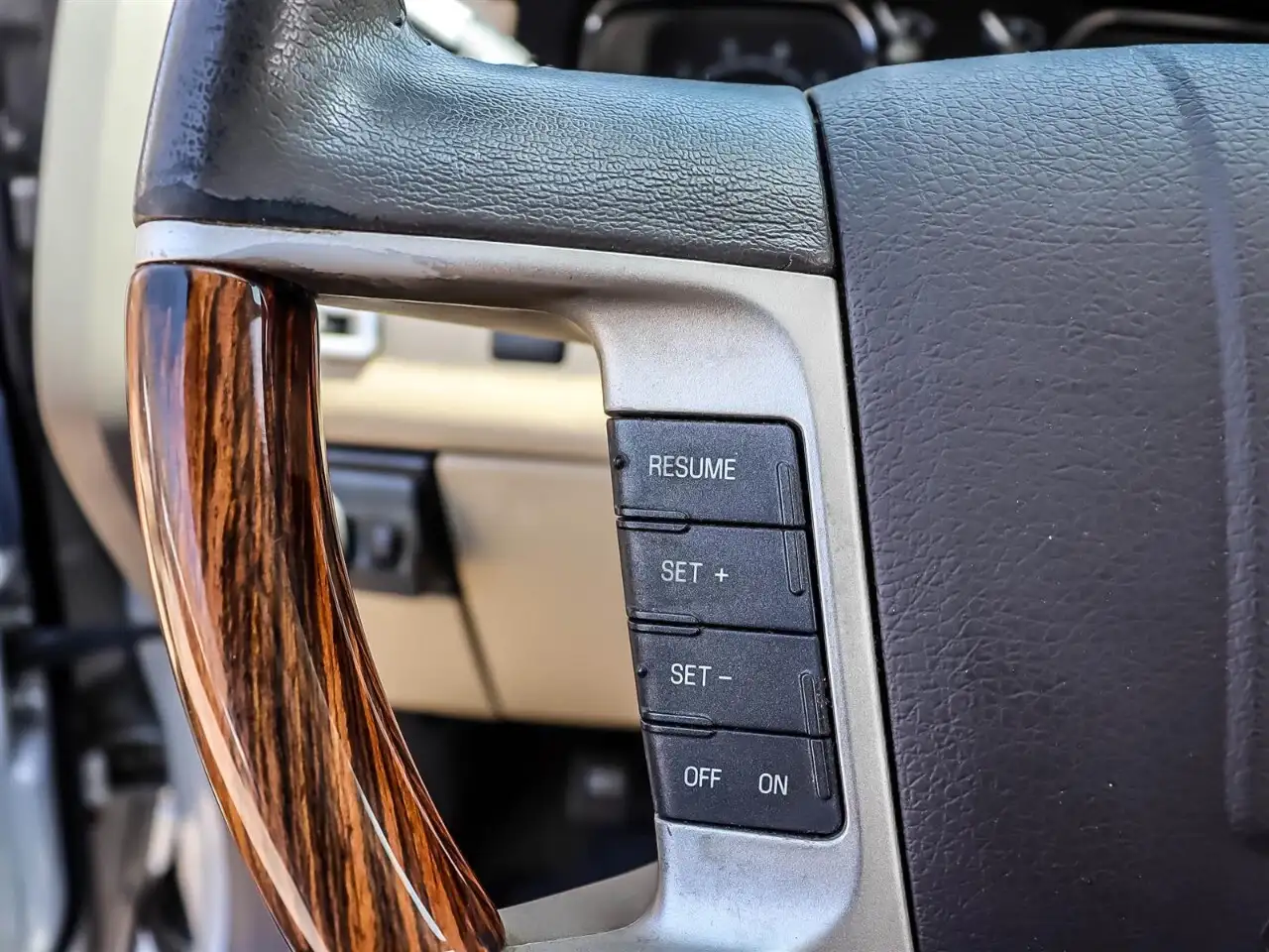 Lincoln MKX снимка Lincoln MKX