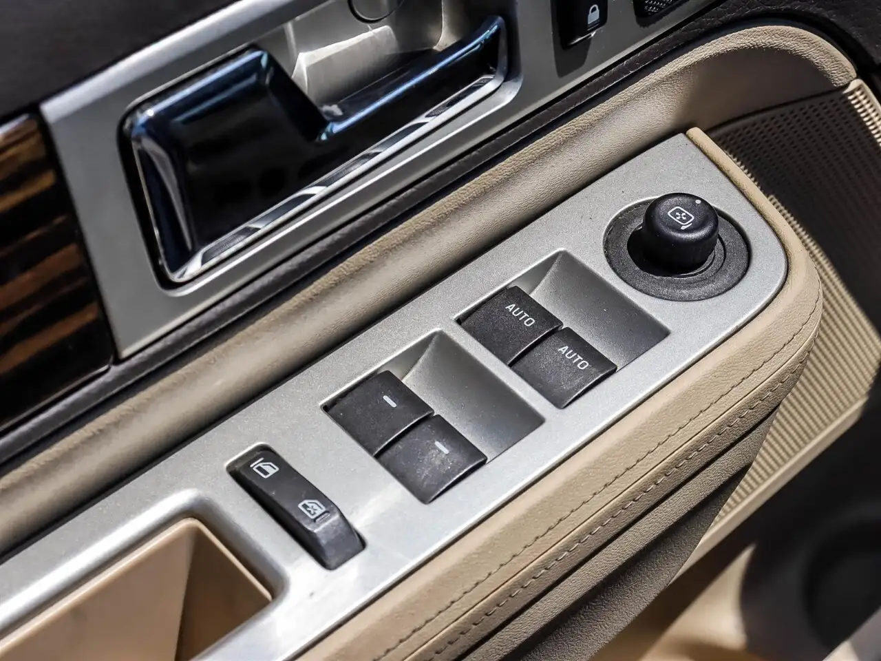 Lincoln MKX снимка Lincoln MKX