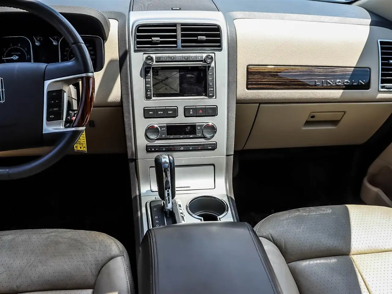 Lincoln MKX снимка Lincoln MKX