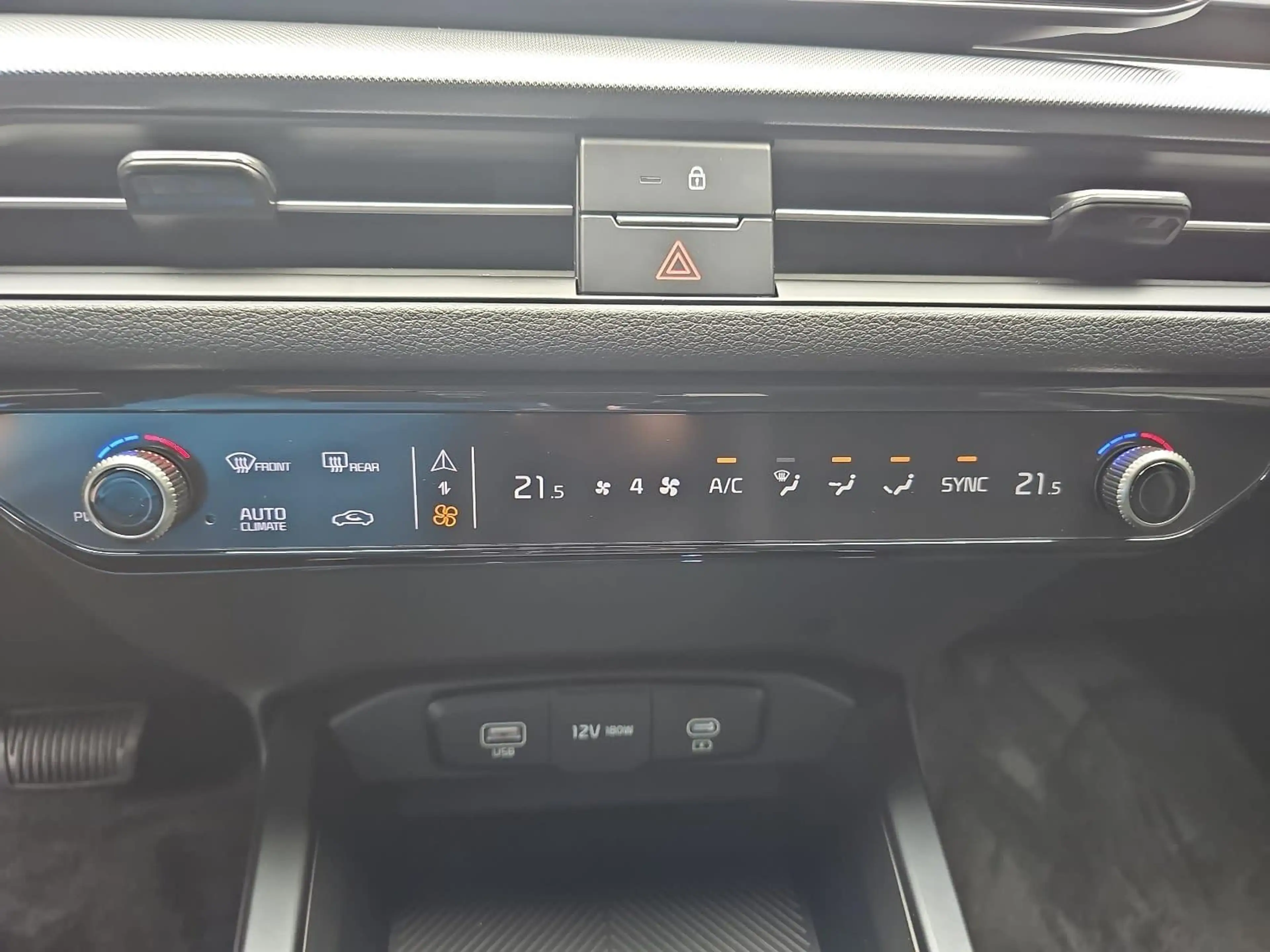 Kia XCeed XCEED 1.6 T-GDI 150 DCT VISION MJ27 KOMFORT-PRO — photo 12