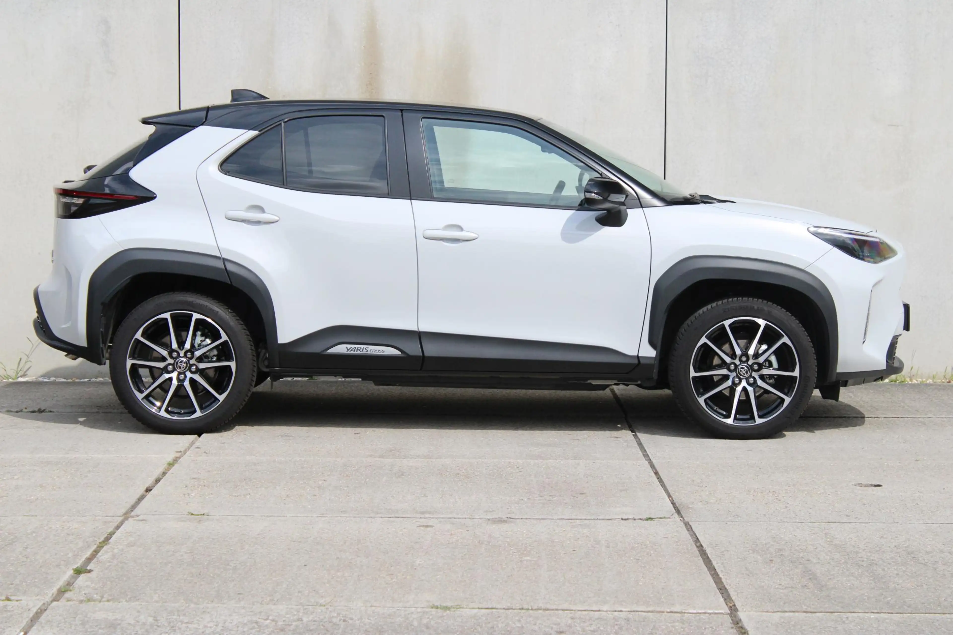 Toyota Yaris Cross 1.5 Hybrid GR Sport / JBL / ELEKTR A.KLEP / TWO TO — photo 5