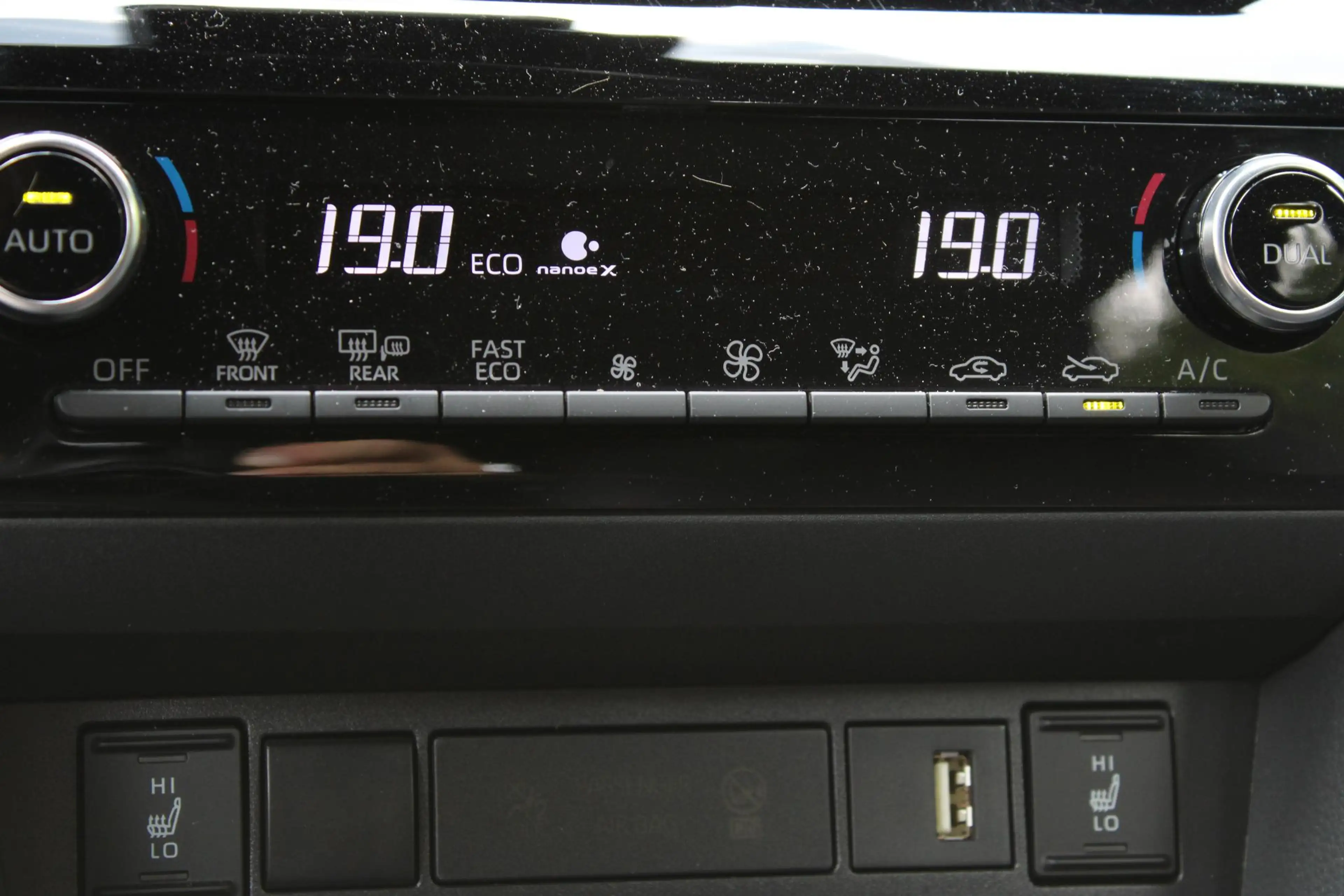 Toyota Yaris Cross 1.5 Hybrid GR Sport / JBL / ELEKTR A.KLEP / TWO TO — photo 11