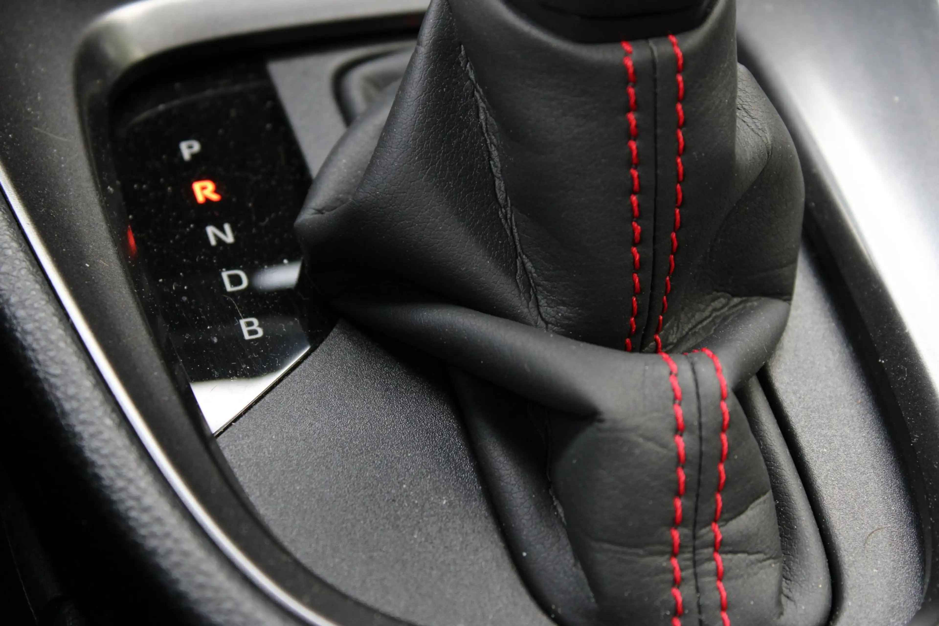 Toyota Yaris Cross 1.5 Hybrid GR Sport / JBL / ELEKTR A.KLEP / TWO TO — photo 17