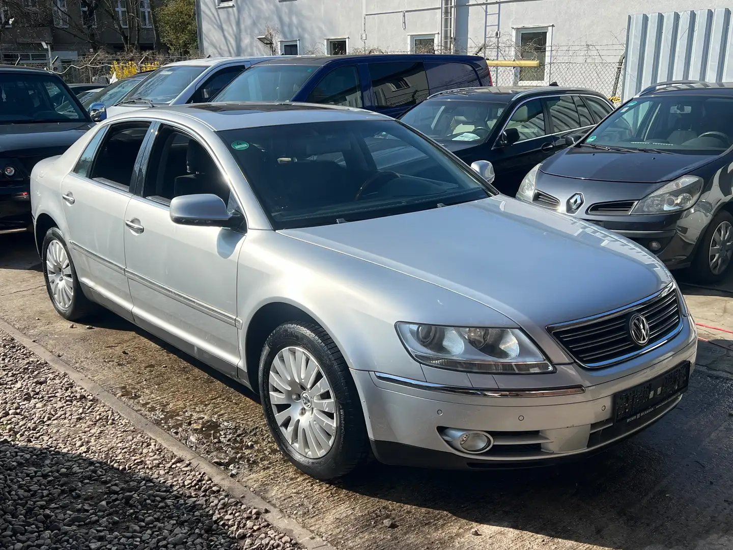 Volkswagen Phaeton 3.2 V6 4MOTION Automatik *Leder*Holz+1.Hand* Voll Plateado - 2