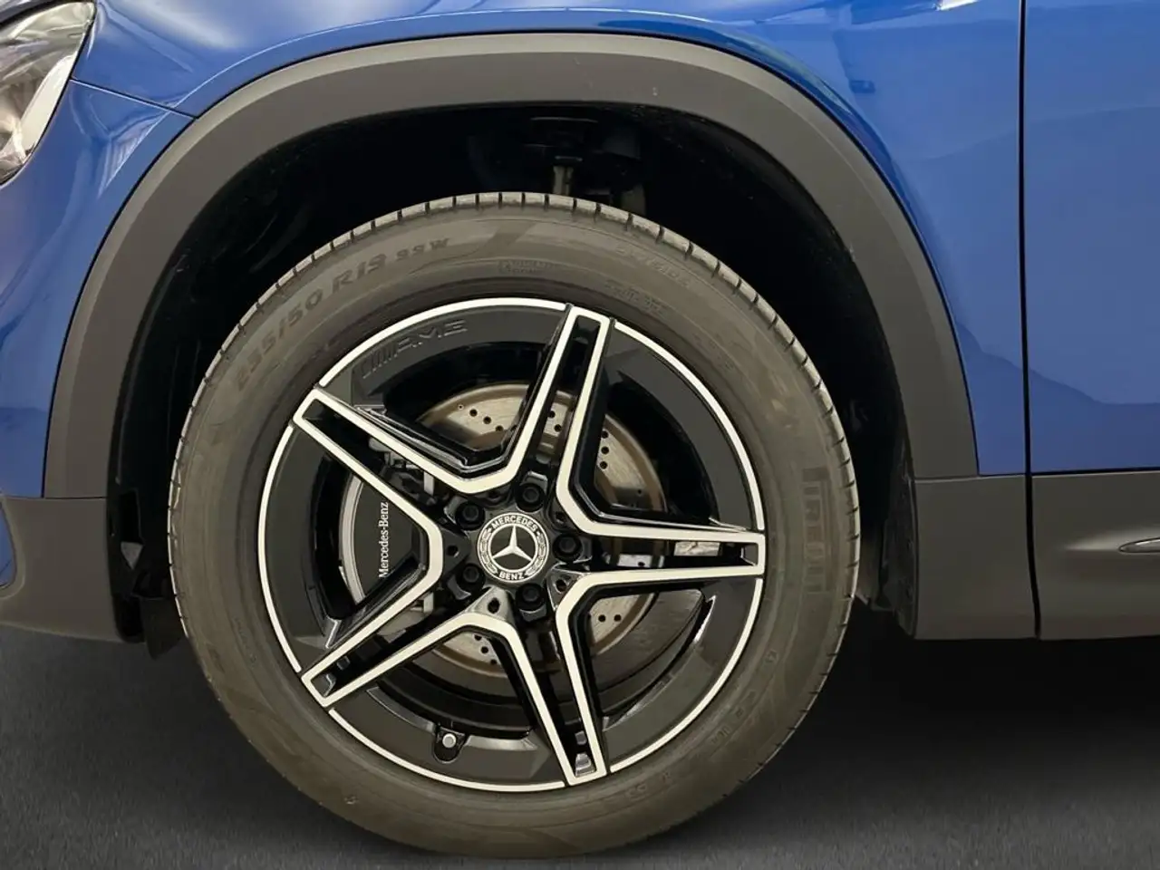 Mercedes-Benz GLB 2026
