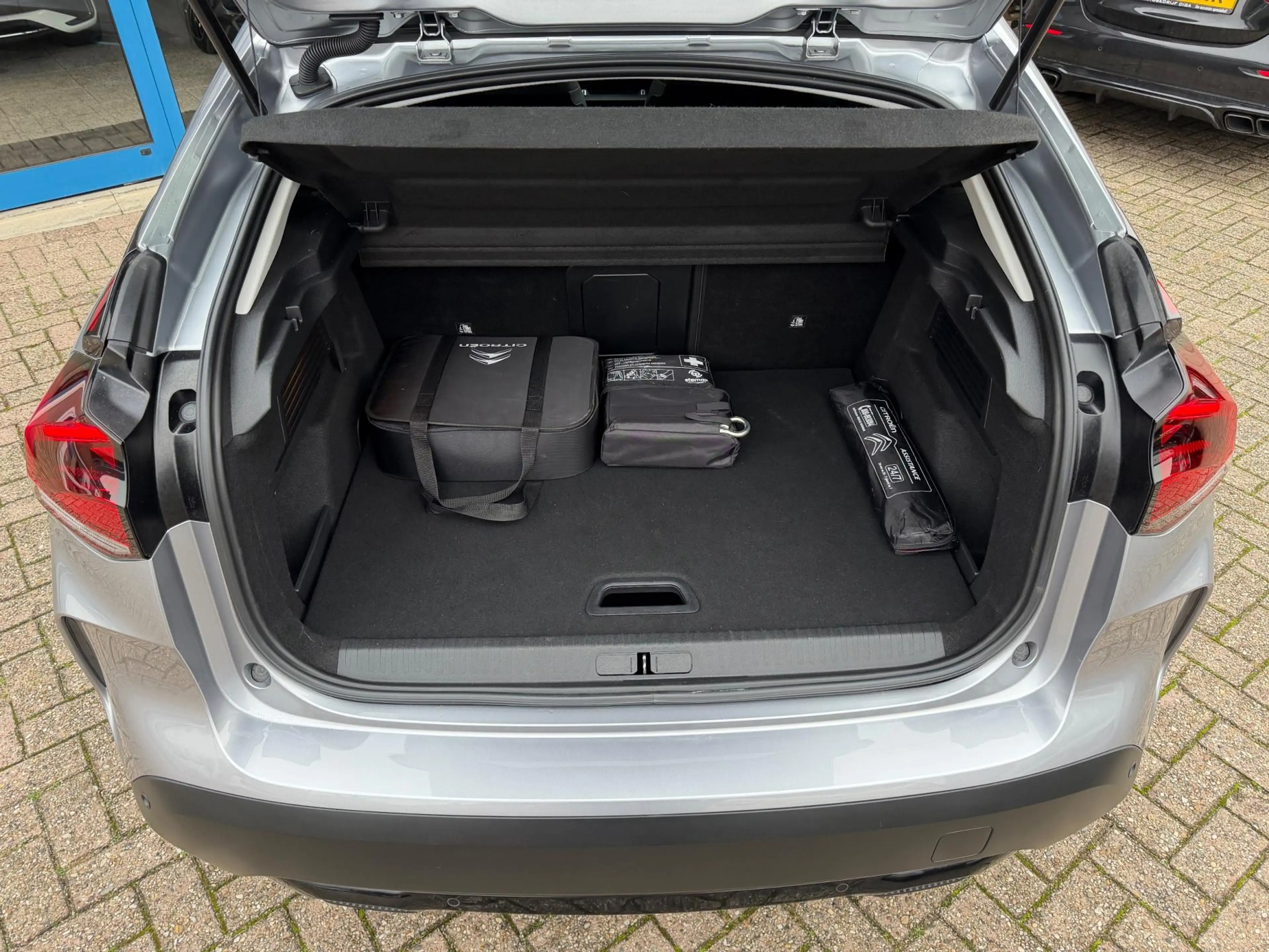 Citroen E-C4 Electric Shine 50 kWh 2021 AUT NAVI CAMERA NAP — photo 11