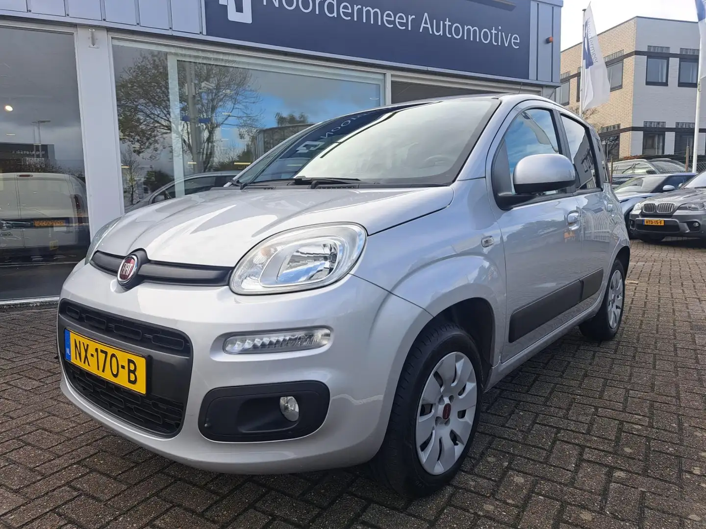 Fiat Panda 0.9 TwinAir Lounge Gris - 1