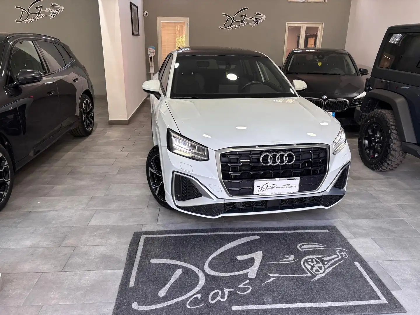 Audi Q2 35TDI S-TRONIC S-LINE EDITION QUATTRO Weiß - 1