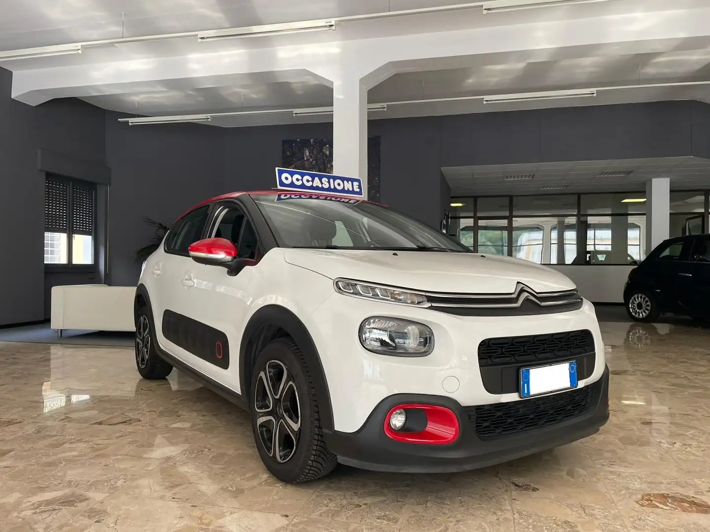 Citroen C3 1.2 benzina Bianco - 2