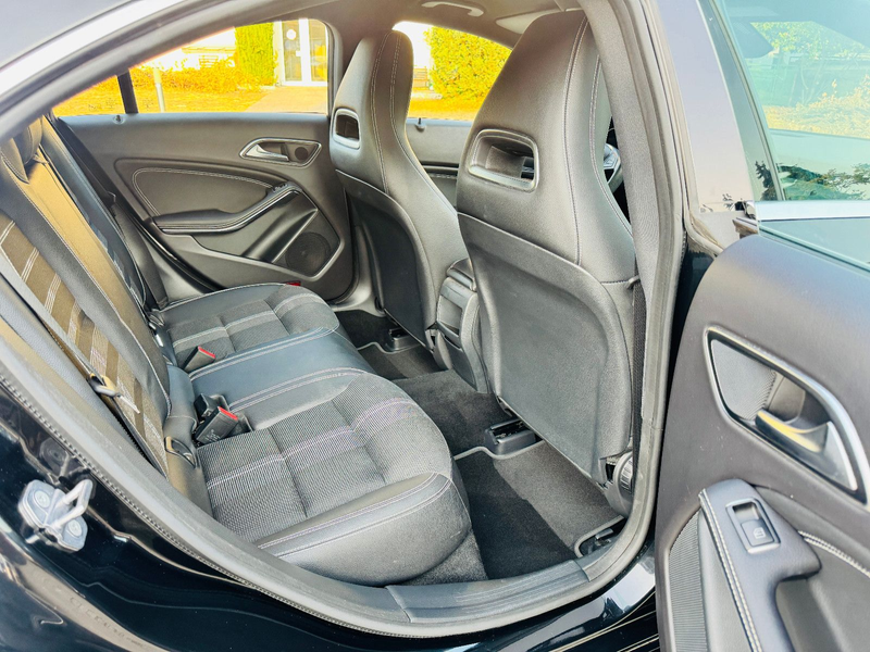 Mercedes-Benz CLA 180 Urban 8 x bereift Business Paket TOP — photo 15