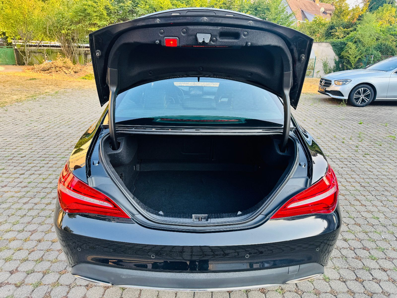 Mercedes-Benz CLA 180 Urban 8 x bereift Business Paket TOP — photo 10