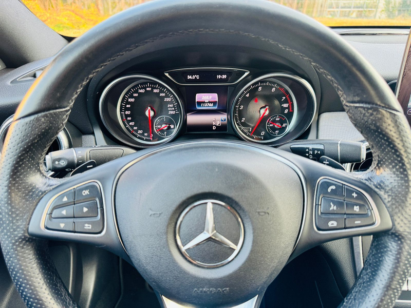Mercedes-Benz CLA 180 Urban 8 x bereift Business Paket TOP — photo 5