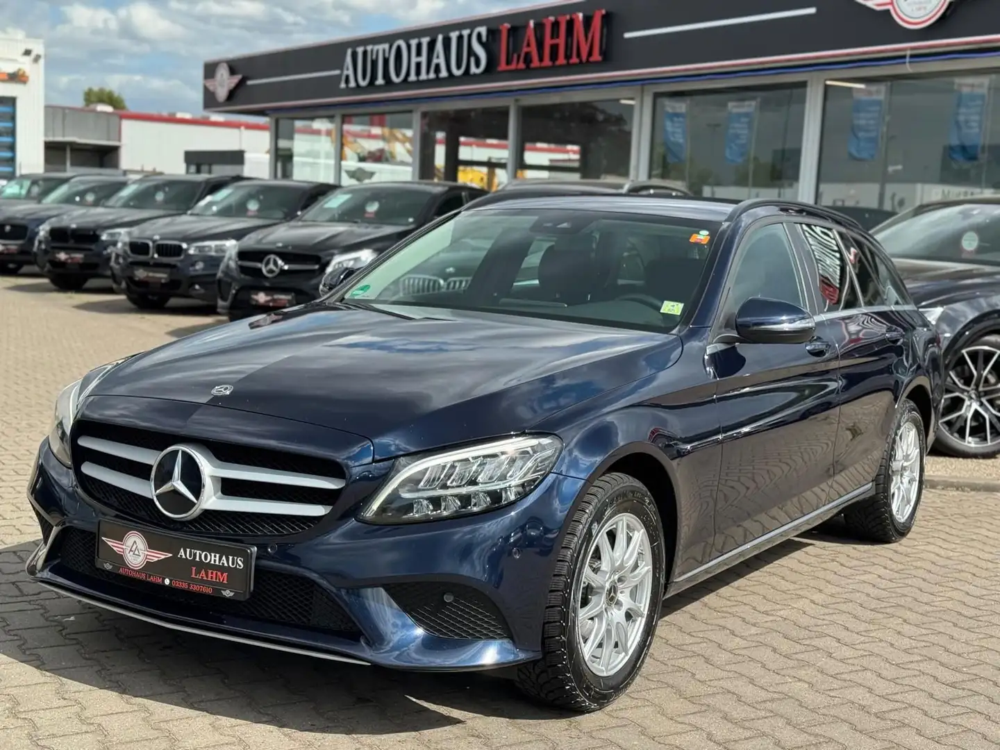 Mercedes-Benz C 200 d T 9G-TRONIC*1-HAND*LED*AHK*NAVI*KAMERA* Bleu - 2