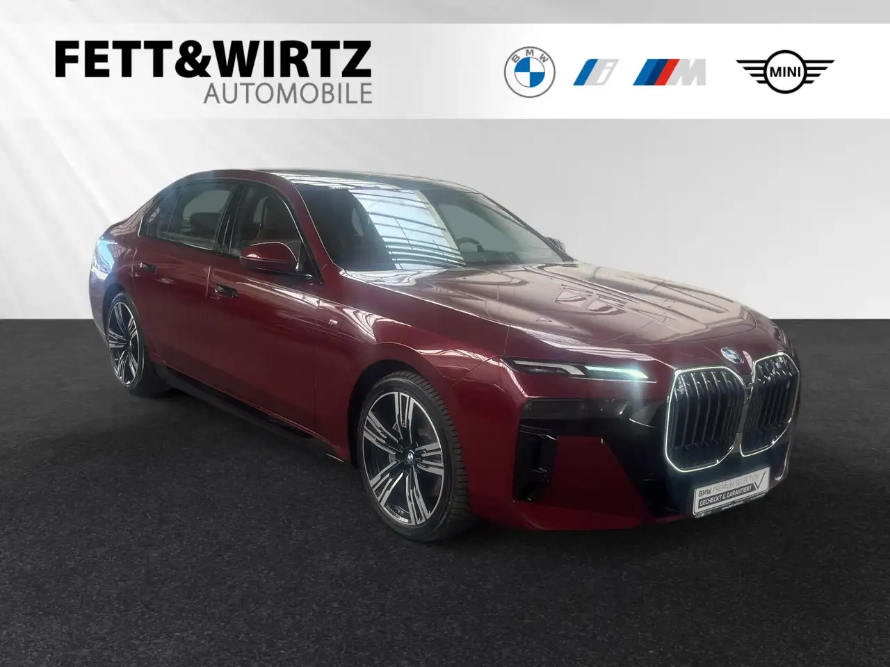 BMW i7
