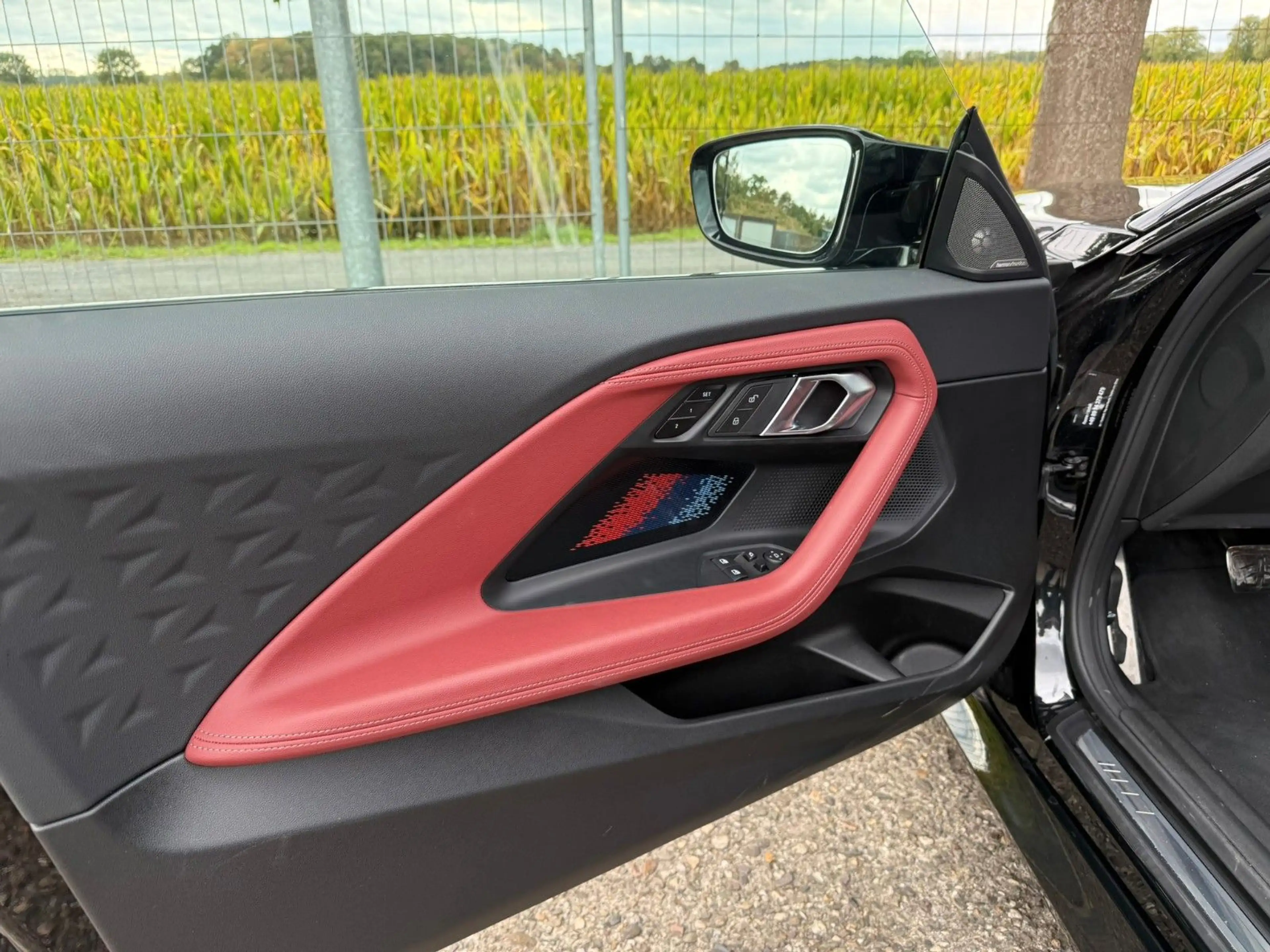 BMW 240 Coupe M Sport HECK*Glasd*LED*DrA*SHZ*360° — photo 9