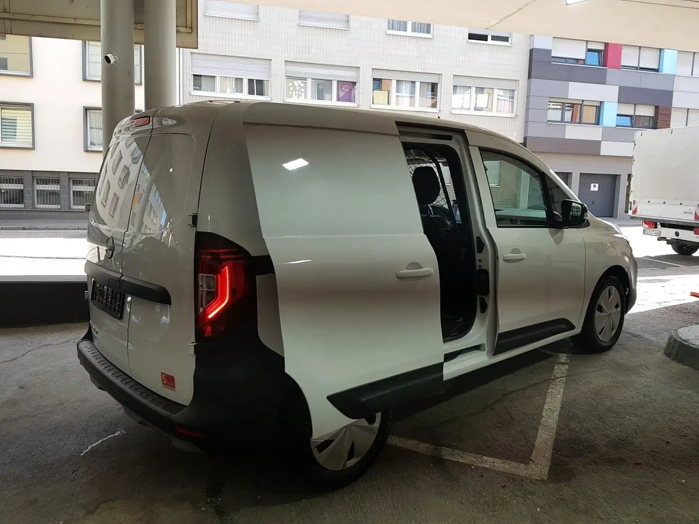 Nissan Townstar Kastenwagen L1 2,0t N-Connecta Blanc - 2
