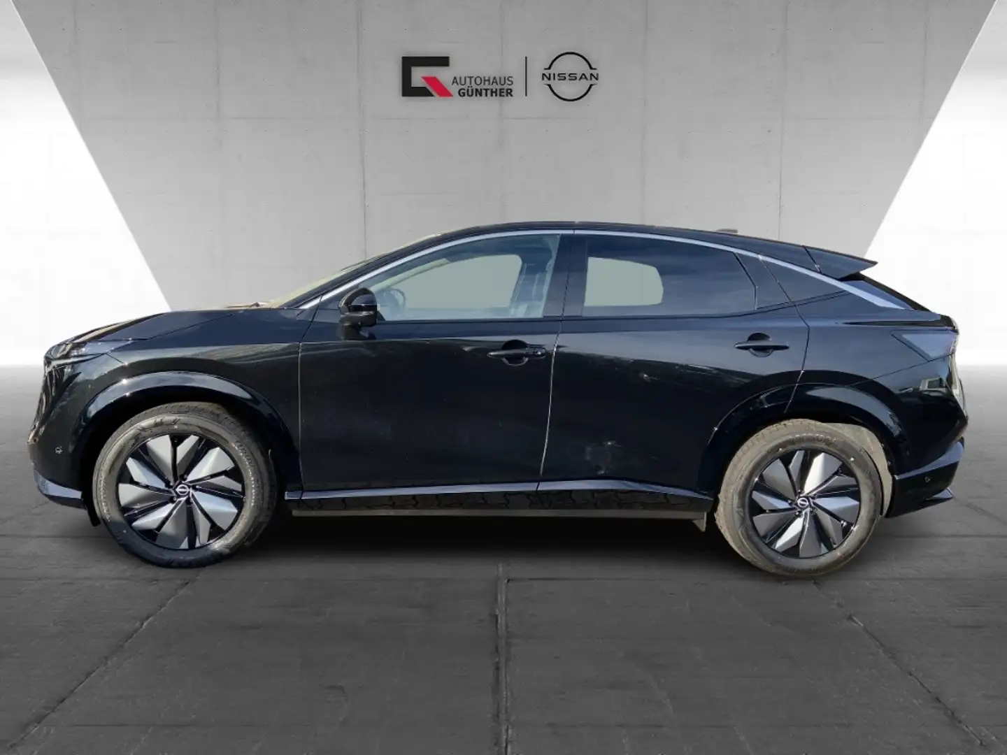 Nissan Ariya 87 kWh Evolve Pack Schwarz - 2