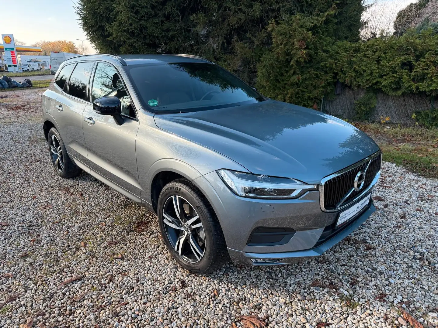 Volvo XC60 B4 D AWD R Design AWD*TOP AUSSTATTUNG*TOP* Grau - 1