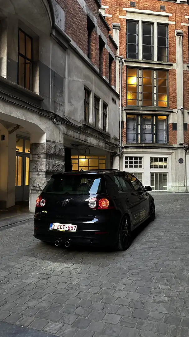 Volkswagen Golf R R32 - 2